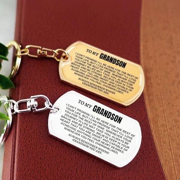 🔥🎁To My Grandchildren - Remember Whose Grandchildren You Are - Unique Keychain